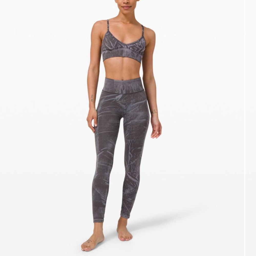 Lululemon Lululemon Ebb to Street Tight *Wash Stone Wash Graphite Grey Sz 2